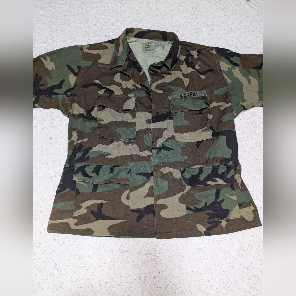 Vintage Authentic Army Jacket Size Large